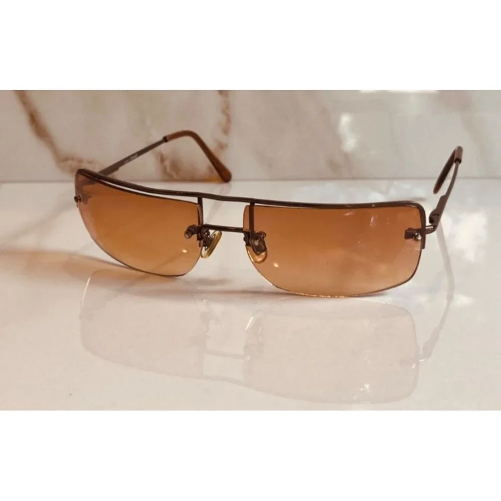 Fashion Sunglasses Wire Gunmetal Frame Smoke Lens for Men & Women